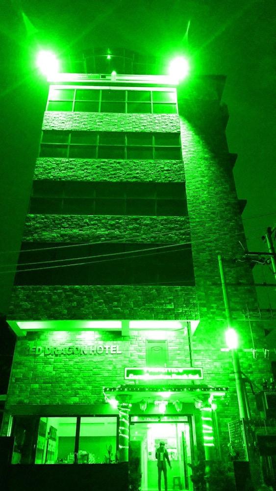 Red Dragon Hotel Hsipaw Exterior photo