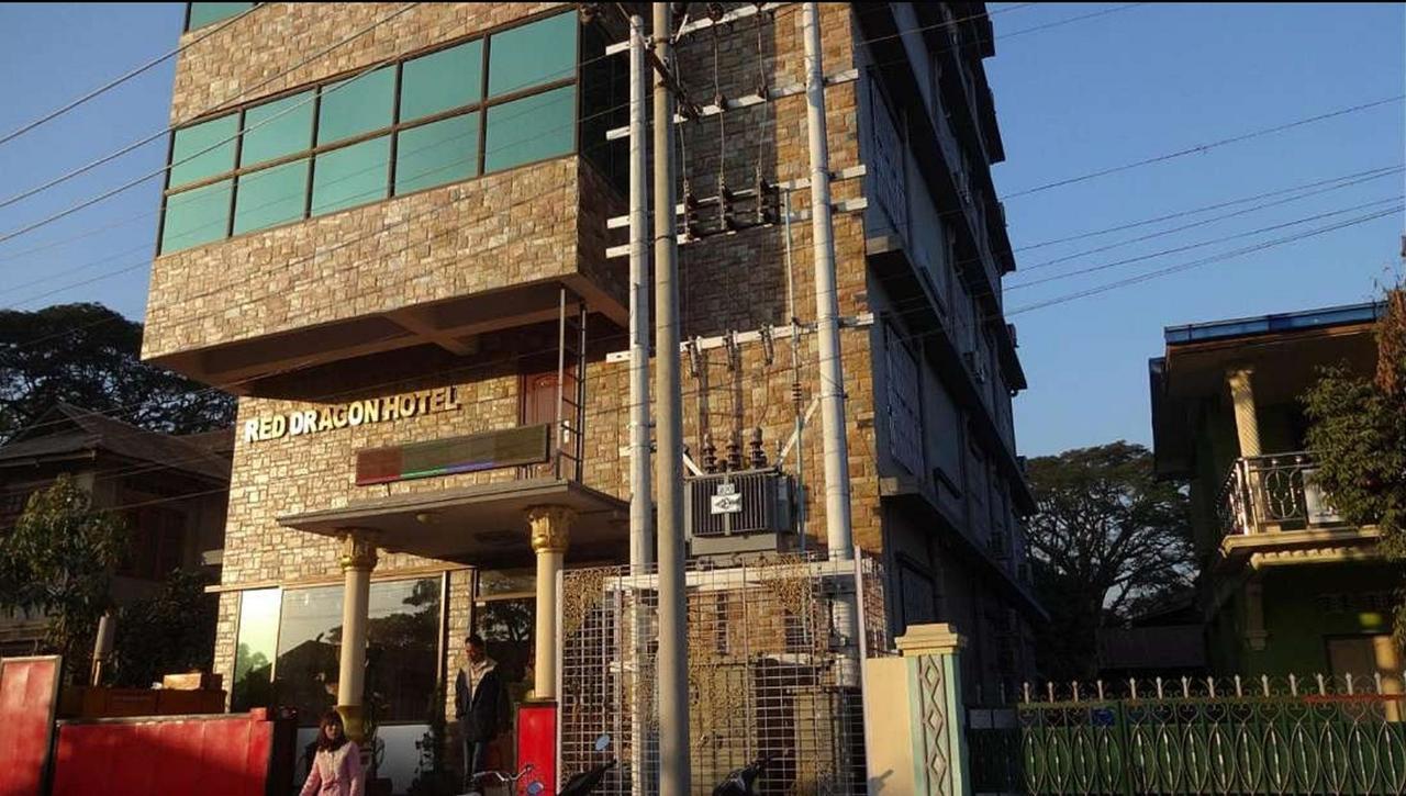 Red Dragon Hotel Hsipaw Exterior photo